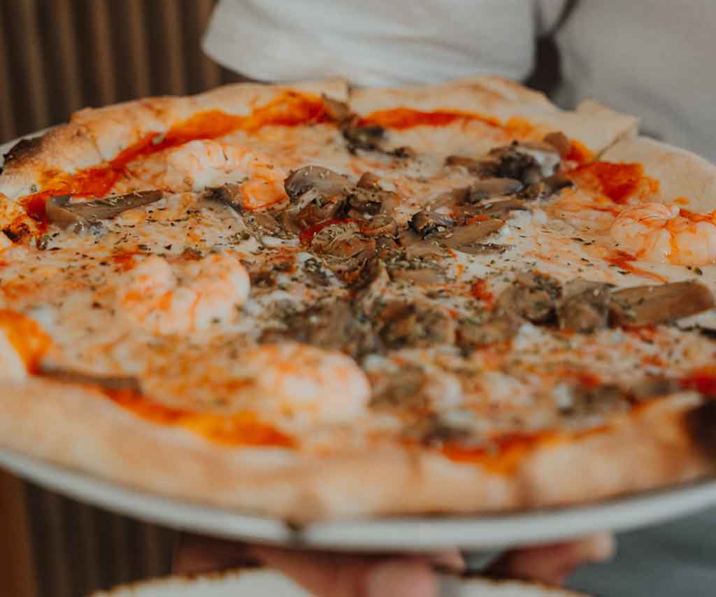 Italian Pizza Amalfi restuarant